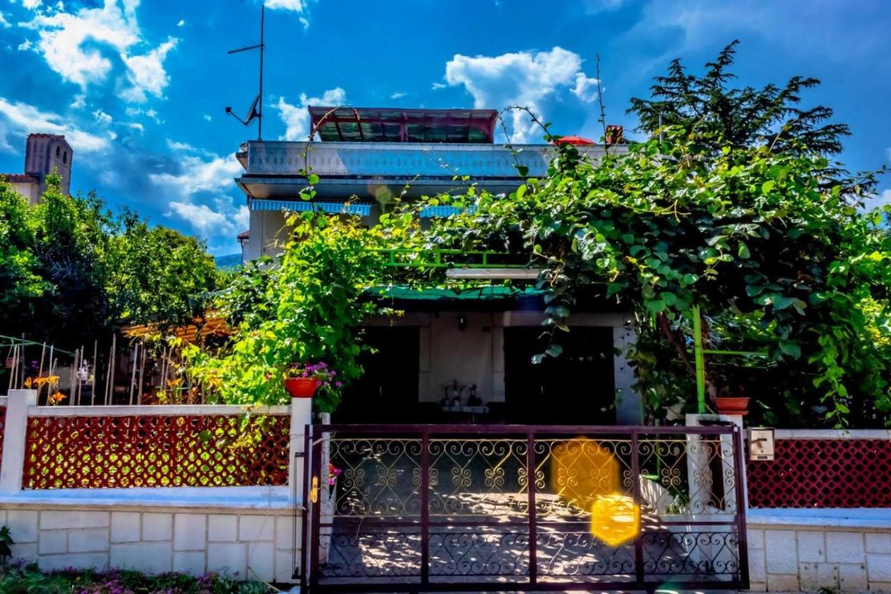 Gea 2 Apartman *